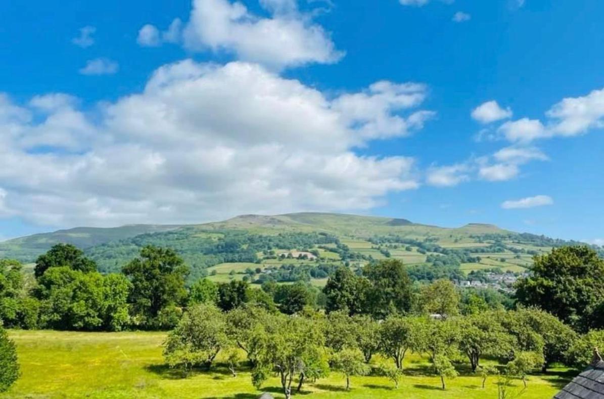 Tanglewood House Abergavenny With Private Parking Exterior foto
